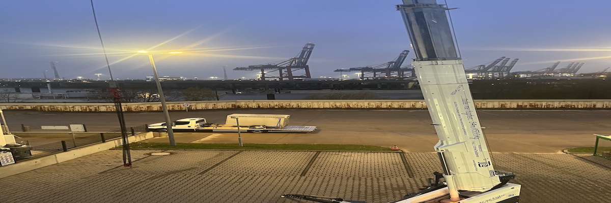 ladekran Hamburg